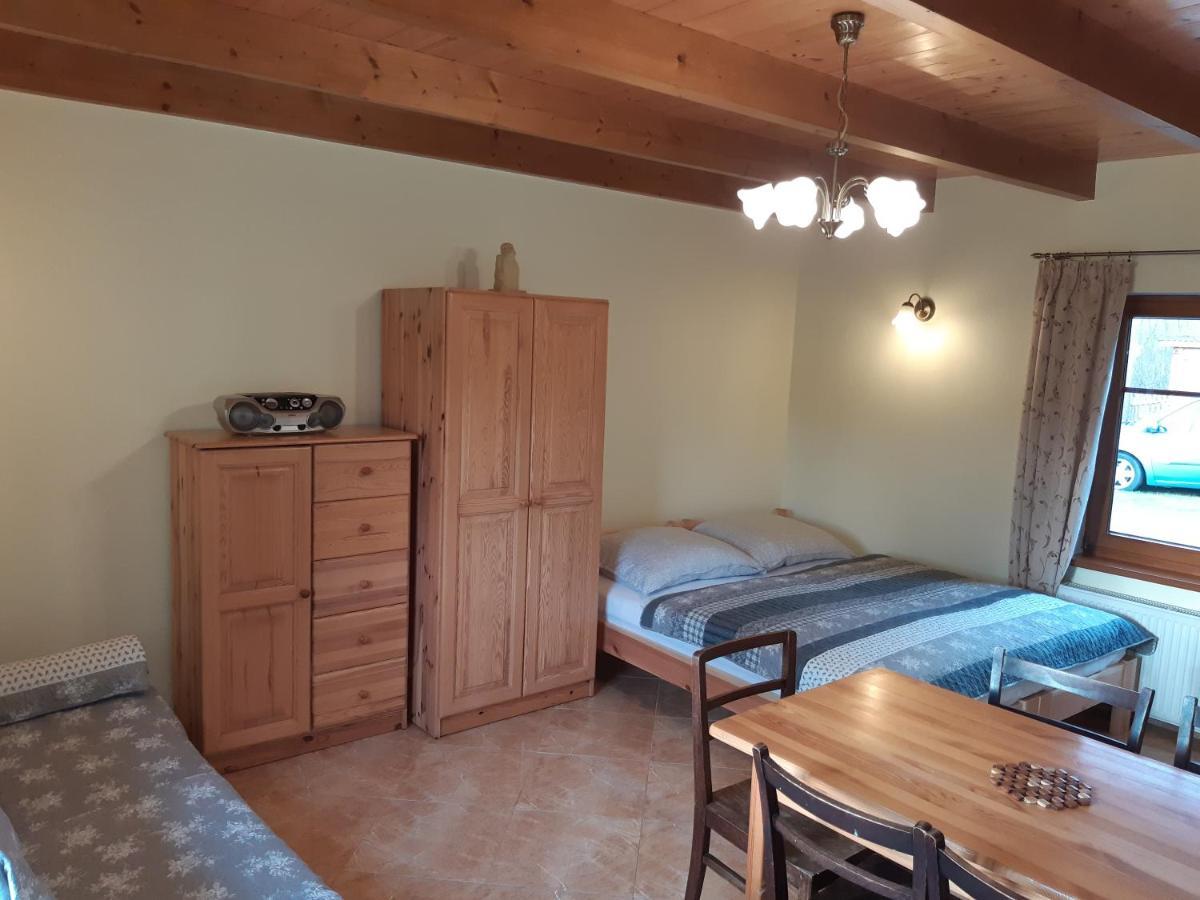 Agroturystyka Tam Gdzie Sosny Ścinawka Dolna Exterior foto